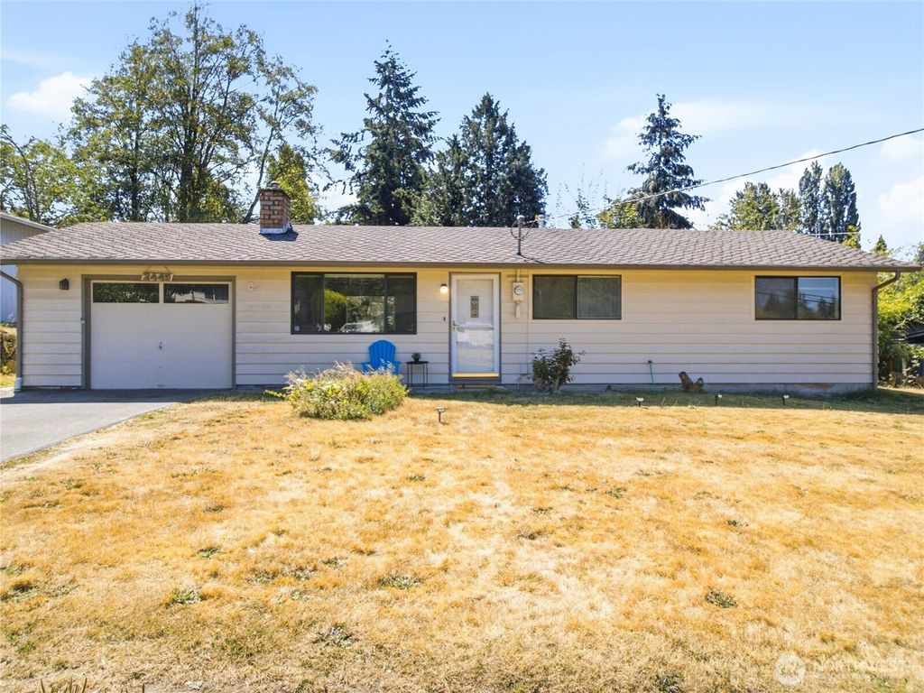 2449 SW 328th Street, Federal Way, WA 98023