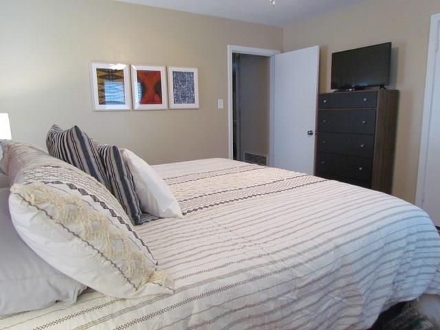 1709 Gardenia Drive, Houston, TX 77018