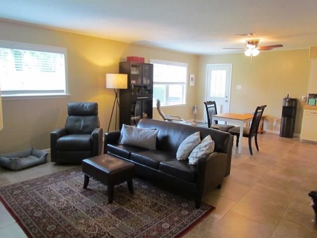 1709 Gardenia Drive, Houston, TX 77018