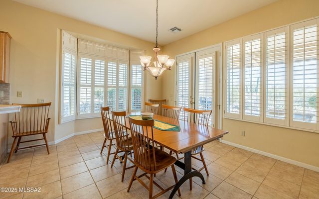 5117 W Desert Eagle Circle, Marana, AZ 85658