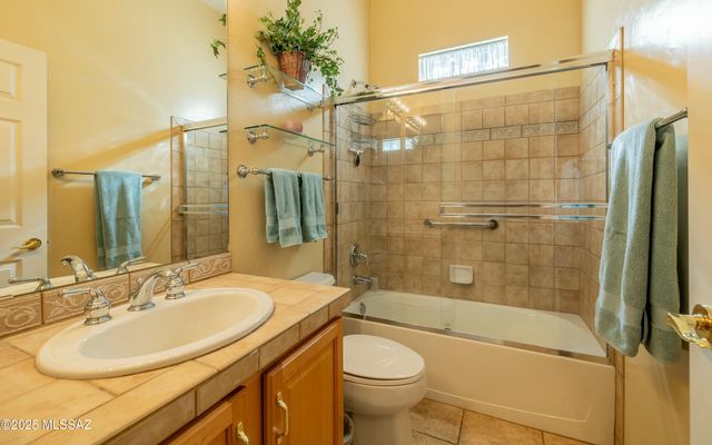 5117 W Desert Eagle Circle, Marana, AZ 85658