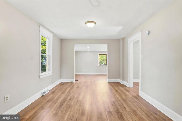 4 BORATEN RD, Royersford, PA 19468