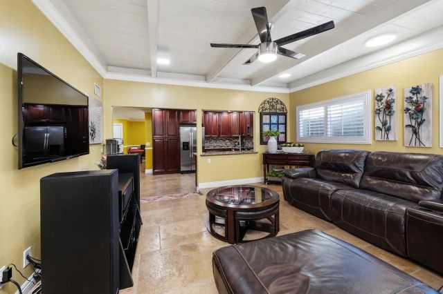 10343 Greenford Dr, San Diego, CA 92126