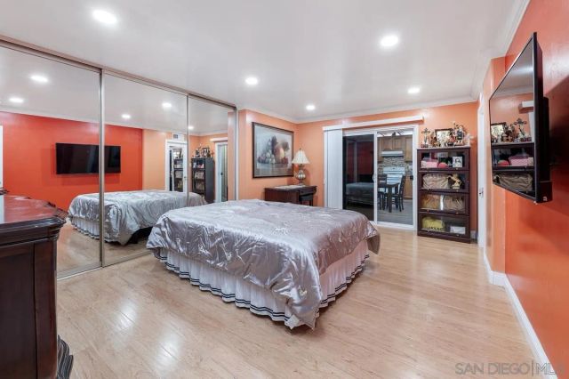 10343 Greenford Dr, San Diego, CA 92126