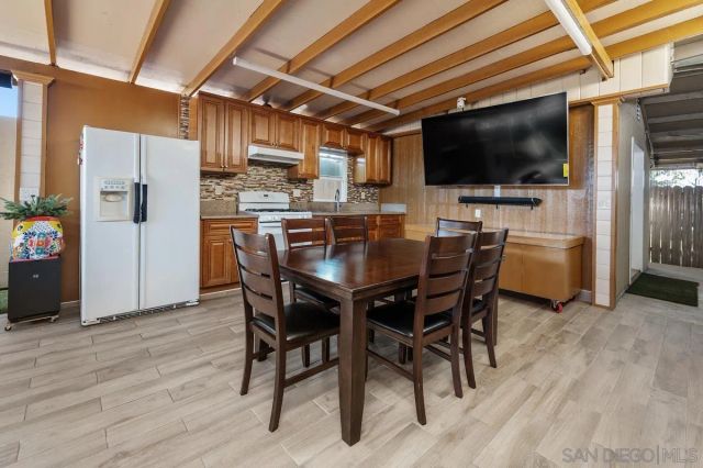 10343 Greenford Dr, San Diego, CA 92126