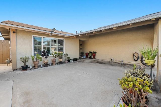 10343 Greenford Dr, San Diego, CA 92126