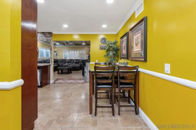 10343 Greenford Dr, San Diego, CA 92126