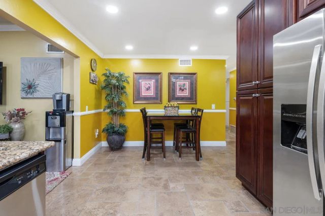 10343 Greenford Dr, San Diego, CA 92126