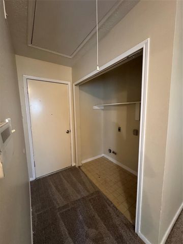 4707 Innsbruk Drive, Houston, TX 77066