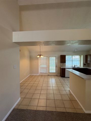 4707 Innsbruk Drive, Houston, TX 77066