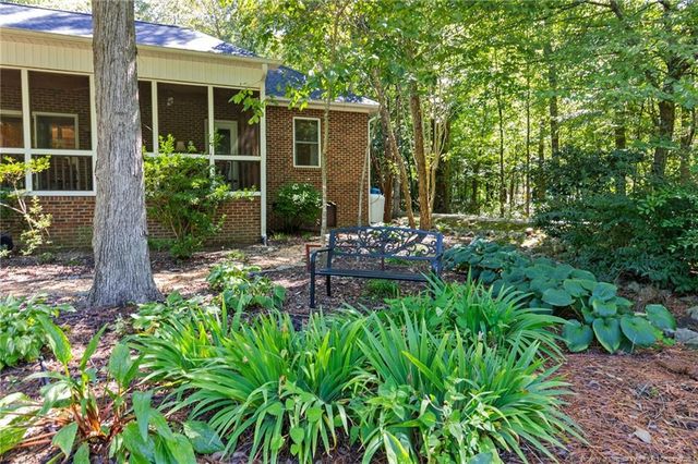 640 Chelsea Drive, Sanford, NC 27332