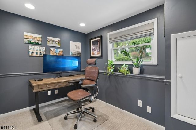 60 Edgemere Rd, Livingston Twp., NJ 07039