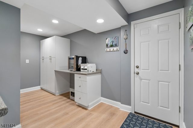 60 Edgemere Rd, Livingston Twp., NJ 07039
