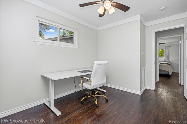 20125 Ledgestone Street, Southfield, MI 48076