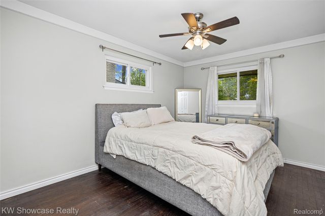 20125 Ledgestone Street, Southfield, MI 48076
