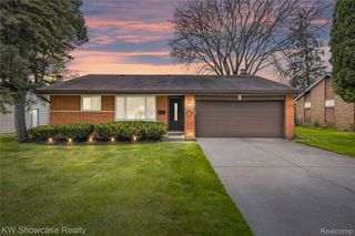 20125 Ledgestone Street, Southfield, MI 48076