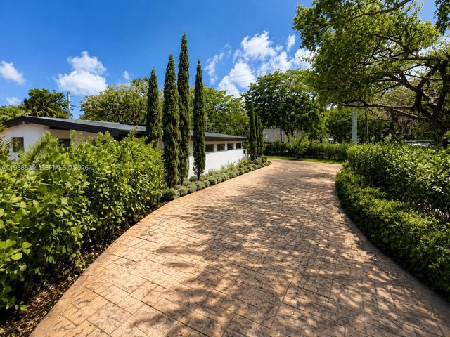 1805 Keystone Blvd, North Miami, FL 33181