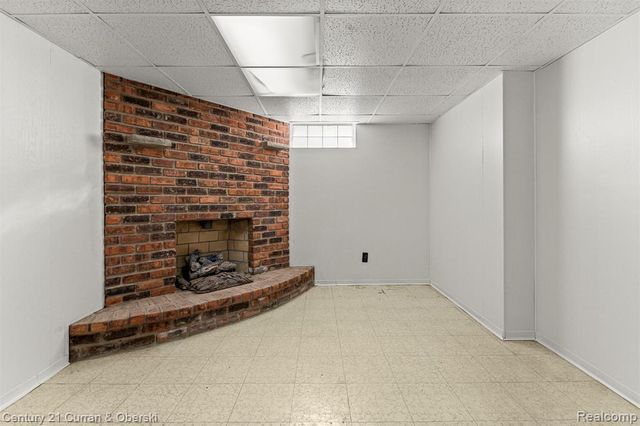 14734 College Avenue, Allen Park, MI 48101