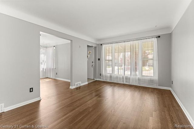 14734 College Avenue, Allen Park, MI 48101