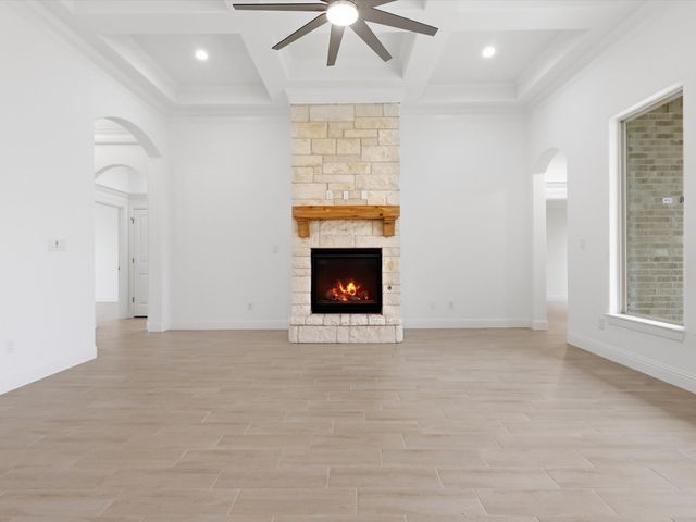 11605 Caracal Drive, Godley, TX 76044