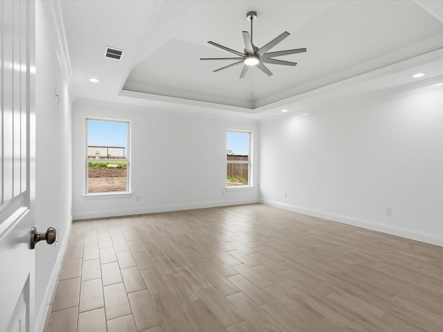 11605 Caracal Drive, Godley, TX 76044