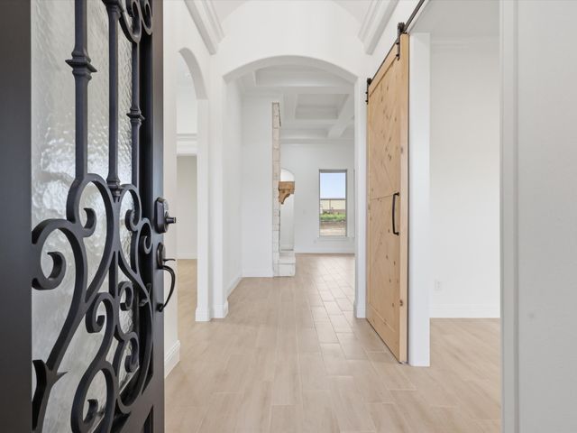 11605 Caracal Drive, Godley, TX 76044