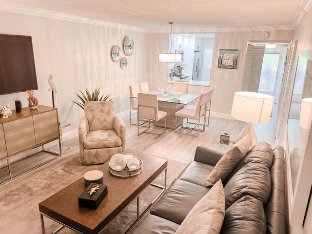 5155 E SABAL PALM Boulevard 209, Tamarac, FL 33319