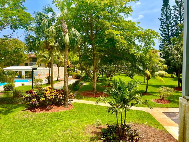 5155 E SABAL PALM Boulevard 209, Tamarac, FL 33319