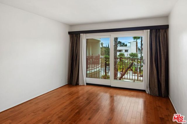 3407 Huxley Street 29, Los Angeles, CA 90027