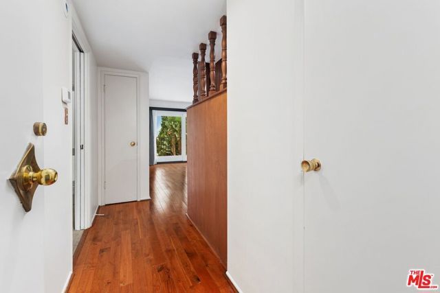 3407 Huxley Street 29, Los Angeles, CA 90027