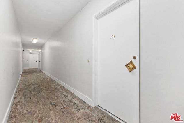 3407 Huxley Street 29, Los Angeles, CA 90027