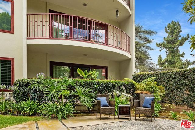 3407 Huxley Street 29, Los Angeles, CA 90027