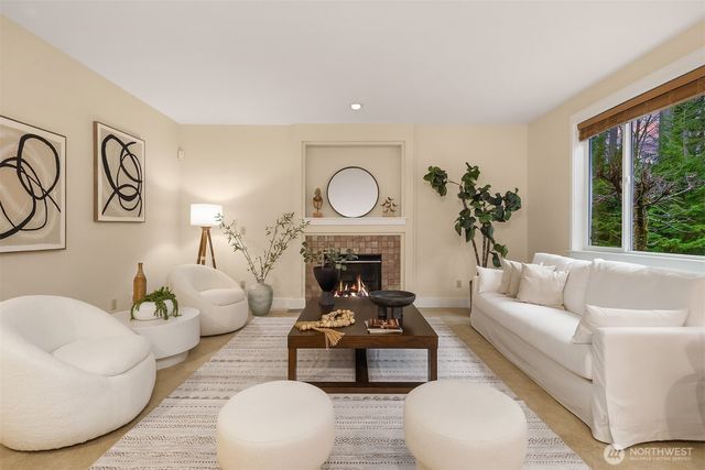 12612 Eagles Nest Drive, Mukilteo, WA 98275