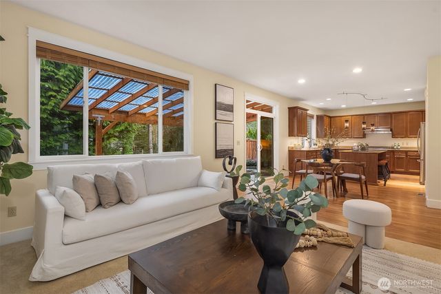 12612 Eagles Nest Drive, Mukilteo, WA 98275