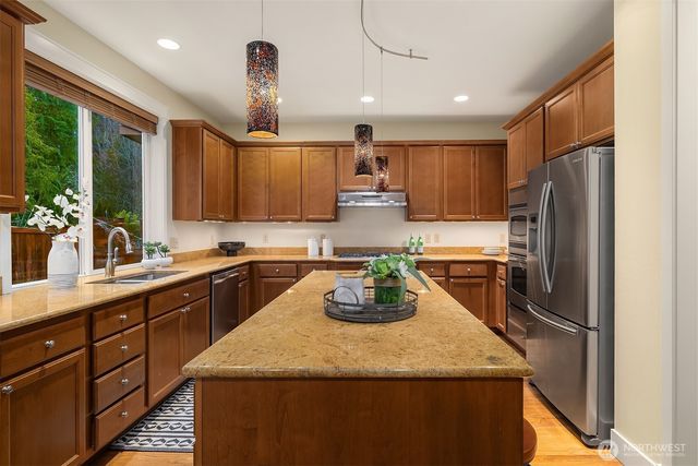 12612 Eagles Nest Drive, Mukilteo, WA 98275