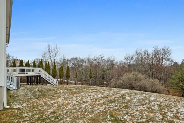 16 Windsor Rd, Shirley, MA 01464