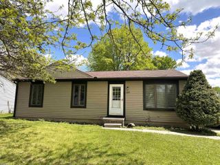 6095 S Mohawk Avenue, Ypsilanti Twp, MI 48197