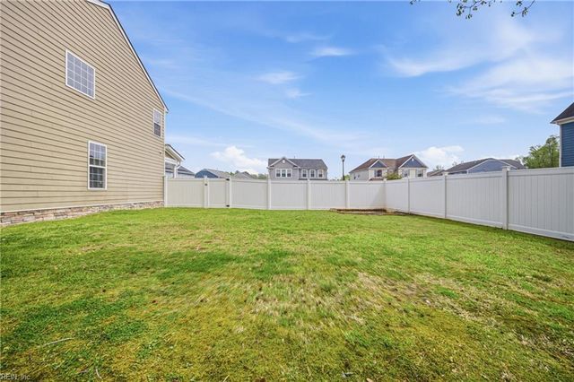 4206 Ravine Gap DR, Suffolk, VA 23434