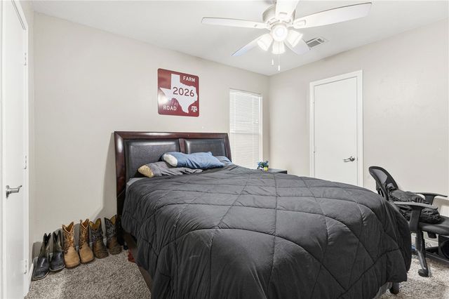408 Pronghorn Loop, College Station, TX 77845