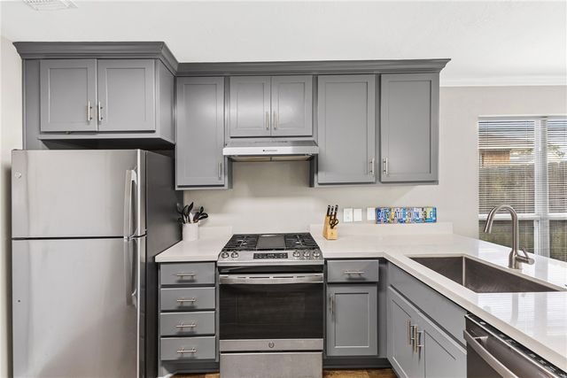 408 Pronghorn Loop, College Station, TX 77845