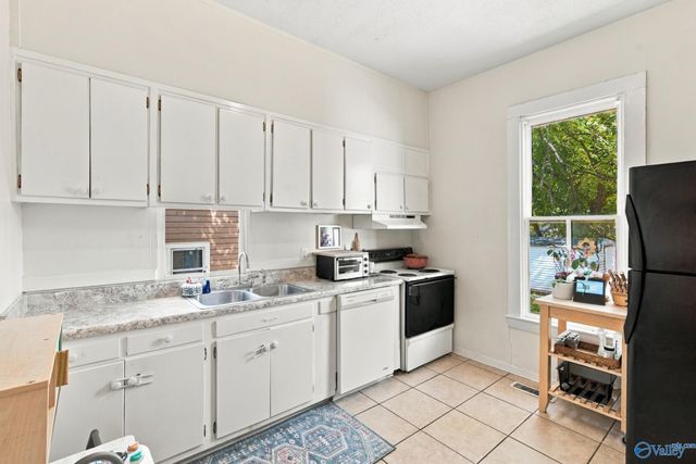 801 Wells Avenue SE, Huntsville, AL 35801