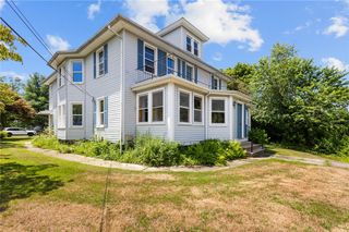 40 Pleasant Street, Westerly, RI 02891