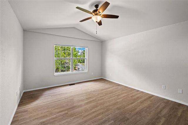 4 Kirkoswald Lane, Bella Vista, AR 72715
