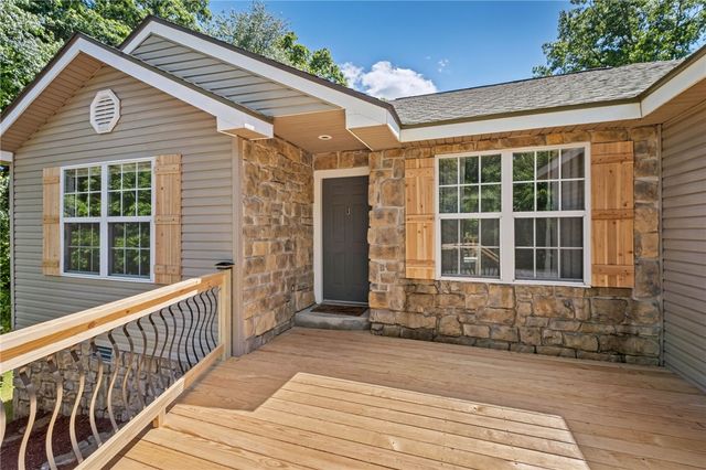 4 Kirkoswald Lane, Bella Vista, AR 72715
