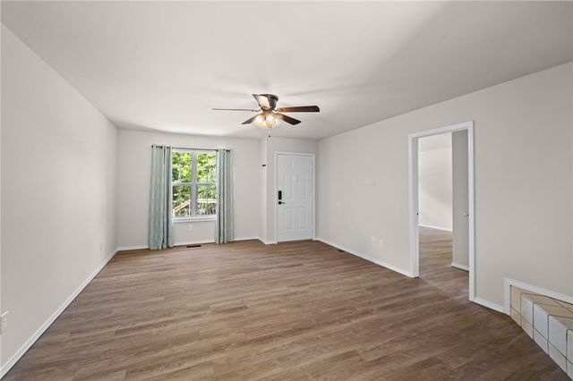 4 Kirkoswald Lane, Bella Vista, AR 72715