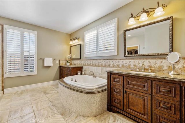 30351 June Rose Court, Castaic, CA 91384