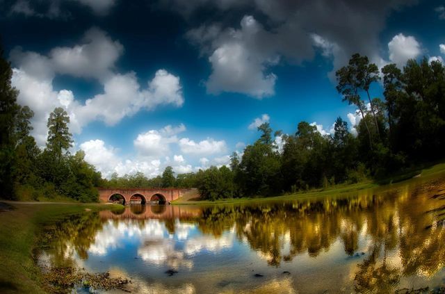 15 Rockledge, The Woodlands, TX 77382