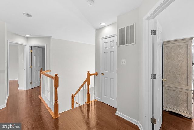 42750 HOLLOWIND CT, Broadlands, VA 20148