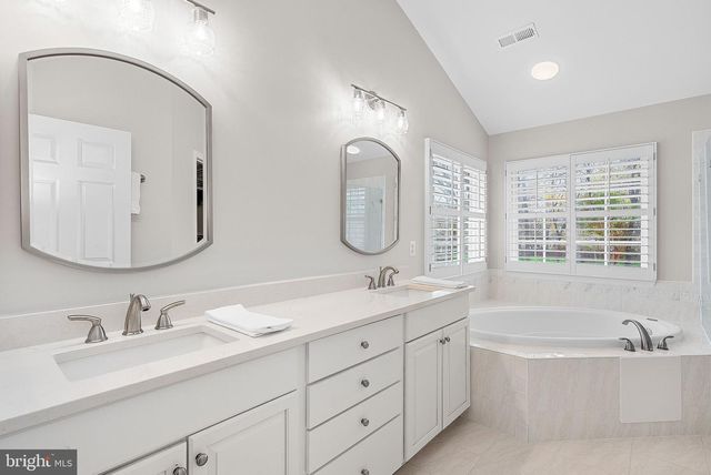 42750 HOLLOWIND CT, Broadlands, VA 20148
