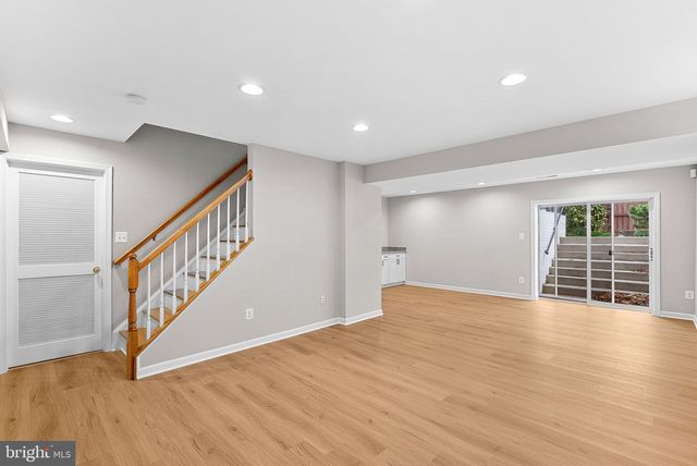 42750 HOLLOWIND CT, Broadlands, VA 20148